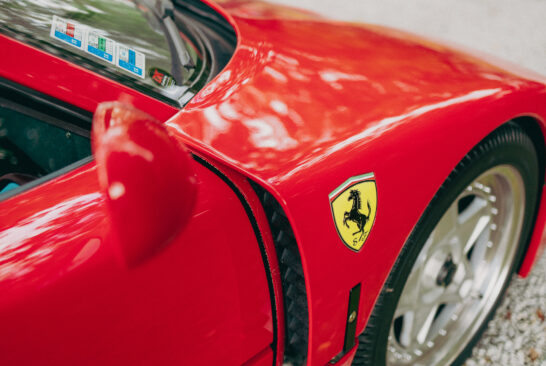 Przeczytaj wpis : Cavallino Rampante – historia logo Ferrari i czarnego konia